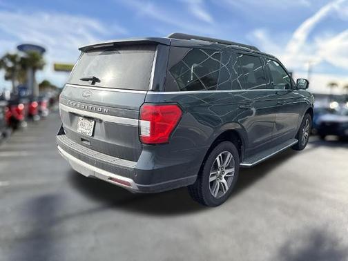 2022 Ford Expedition XLT