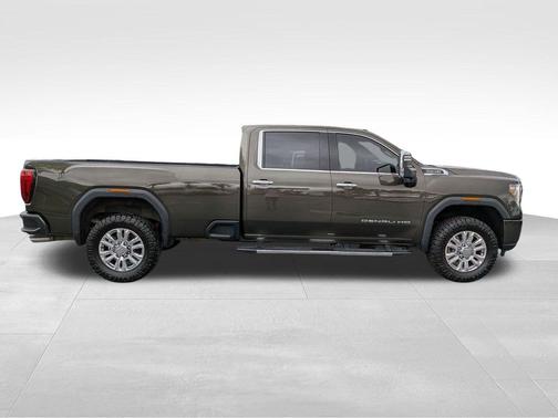 Forest Metallic 2022 GMC Sierra 2500 Denali