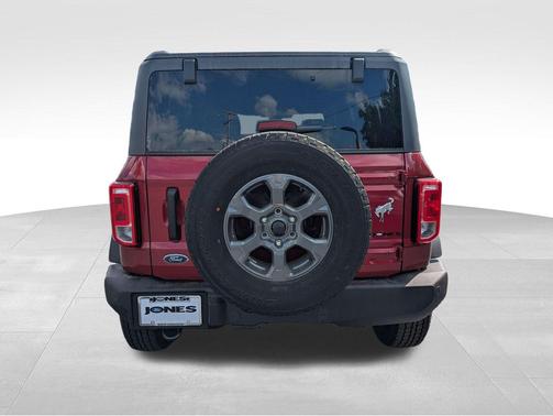 Ruby Red Metallic Tinted Clearcoat 2025 Ford Bronco Big Bend