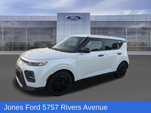Snow White Pearl 2021 Kia Soul LX