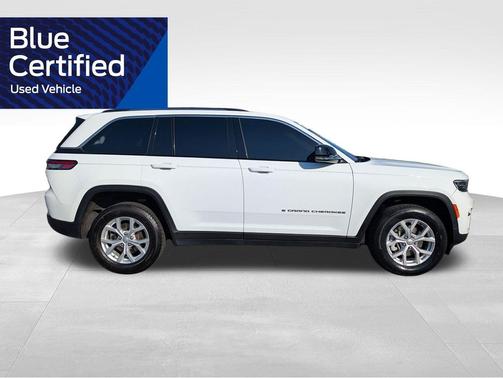 Bright White Clearcoat 2023 Jeep Grand Cherokee Limited