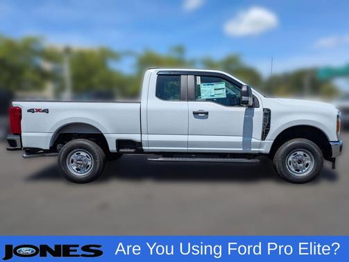 Oxford White 2026 Ford F-250 XL