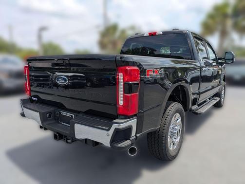 Agate Black Metallic 2026 Ford F-250 Lariat