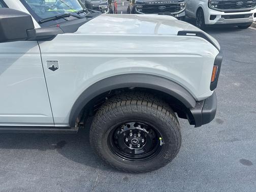 Avalanche Gray 2026 Ford Bronco Big Bend