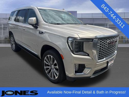 Pearl Beige Metallic 2021 GMC Yukon Denali