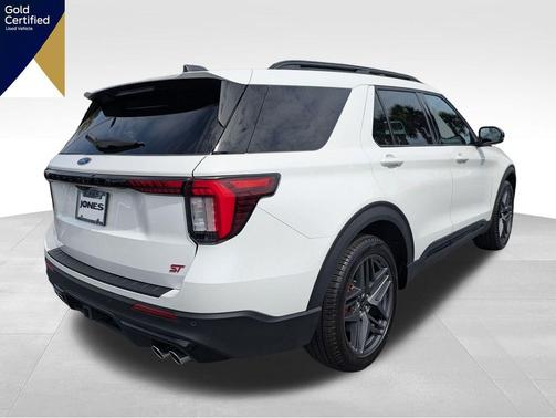 Star White Metallic Tri-Coat 2025 Ford Explorer ST