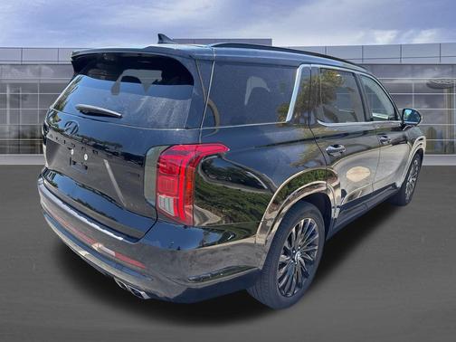 Abyss Black Pearl 2024 Hyundai PALISADE Calligraphy Night Edition