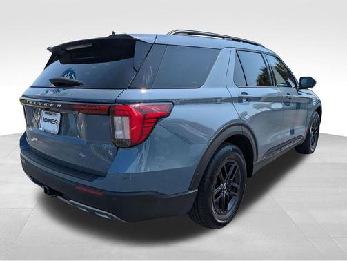 Vapor Blue Metallic 2026 Ford Explorer Active
