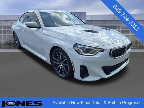 Alpine White 2022 BMW 230 i