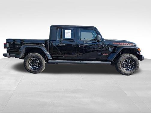 Black Clearcoat 2023 Jeep Gladiator MOJAVE
