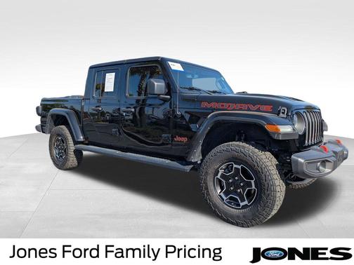 Black Clearcoat 2023 Jeep Gladiator Mojave