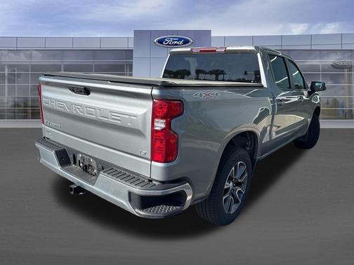 Sterling Gray Metallic 2023 Chevrolet Silverado 1500 LT