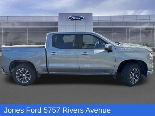Sterling Gray Metallic 2023 Chevrolet Silverado 1500 LT