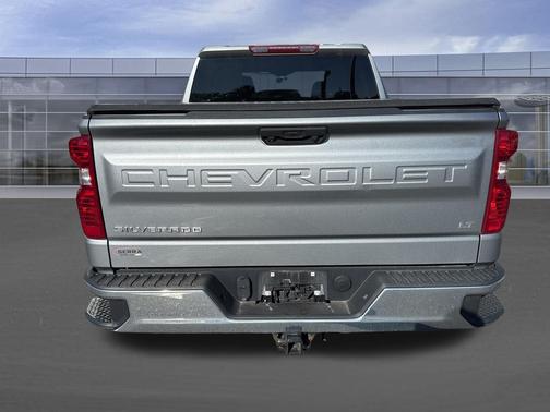 Sterling Gray Metallic 2023 Chevrolet Silverado 1500 LT