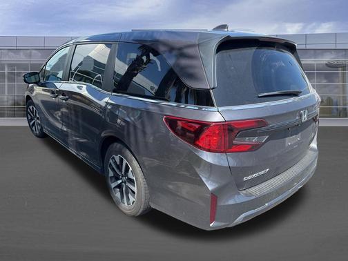 Gray 2025 Honda Odyssey EX-L