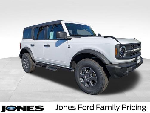 Oxford White 2026 Ford Bronco Big Bend