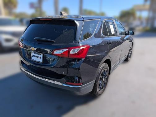 Midnight Blue Metallic 2021 Chevrolet Equinox 1LT