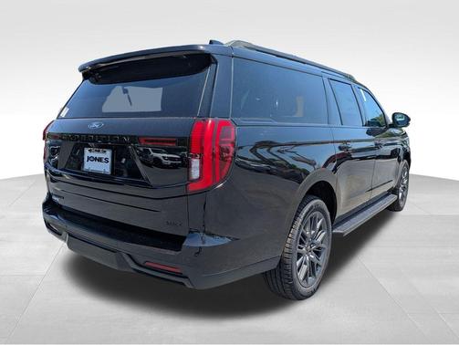 Agate Black Metallic 2026 Ford Expedition Max Platinum