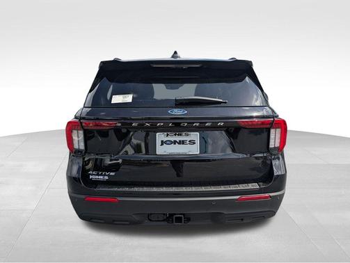 Agate Black Metallic 2026 Ford Explorer Active