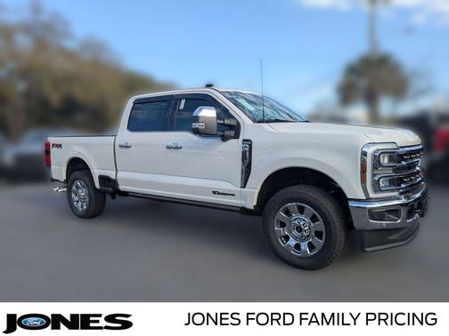 Star White Metallic Tri-Coat 2026 Ford F-250 King Ranch
