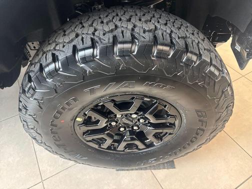 Marsh Gray 2026 Ford Bronco Raptor
