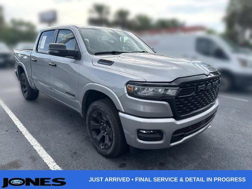 Billet Silver Metallic Clearcoat 2025 RAM 1500 Big Horn/Lone Star