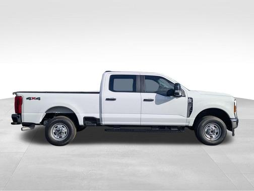 Oxford White 2026 Ford F-250 XL