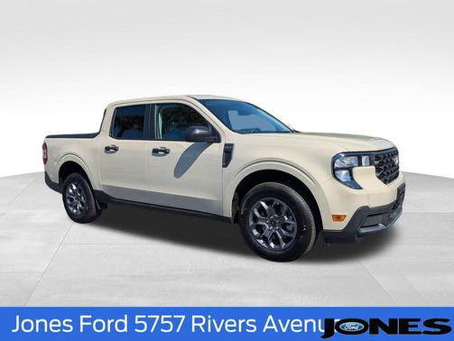 Desert Sand 2025 Ford Maverick XLT