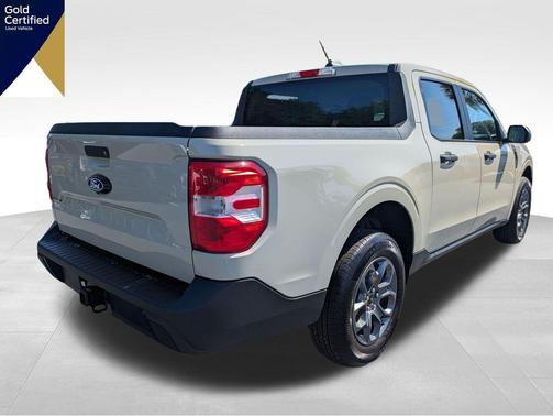Desert Sand 2025 Ford Maverick XLT