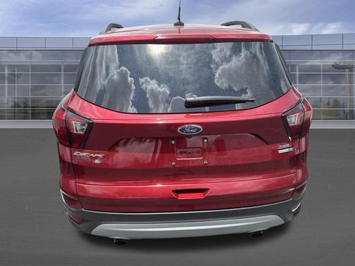 Ruby Red Metallic Tinted Clearcoat 2019 Ford Escape SEL