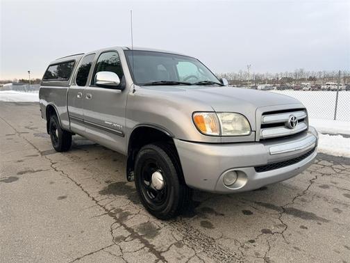 2004 Toyota Tundra SR5
