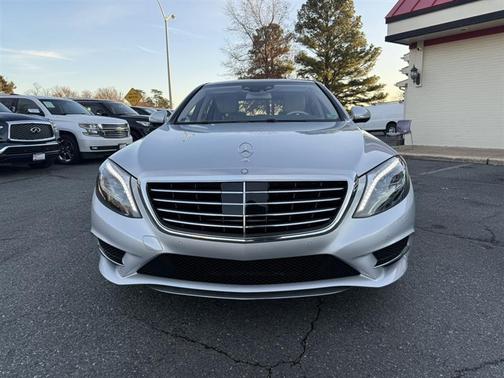 2015 Mercedes-Benz S-Class S 550 SEDAN w/PREMIUM 1 & SPORT PACKAGE
