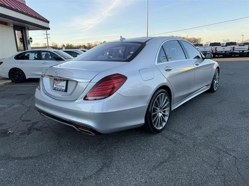 2015 Mercedes-Benz S-Class S 550 SEDAN w/PREMIUM 1 & SPORT PACKAGE