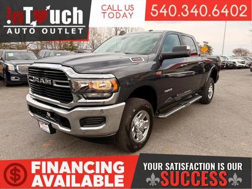 2020 RAM 2500 Big Horn Crew Cab 4X4 6'4' Box