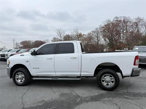 2021 RAM 2500 Big Horn Crew Cab 4x4 6'4' Box