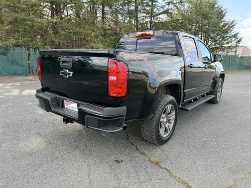 Black 2016 Chevrolet Colorado LT