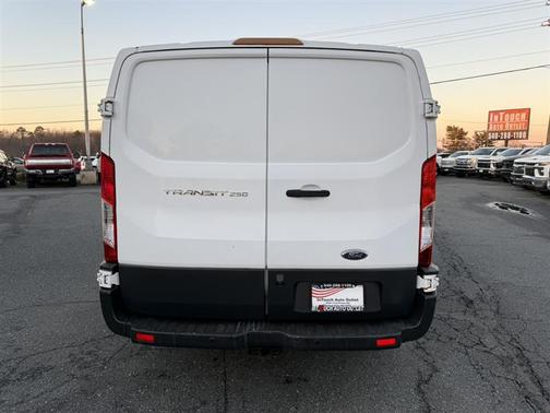 2016 Ford Transit-250 Base
