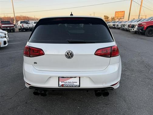 2016 Volkswagen Golf R 2.0T Manual