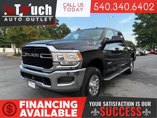 2021 RAM 2500 Big Horn Crew Cab 4x4 6'4' Box