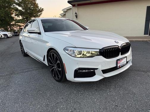 2018 BMW 540 540i SEDAN w/DRIVING ASSISTANCE & M SPORT PACKAGE