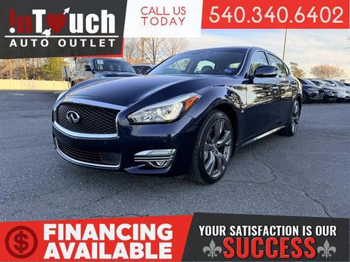 2015 INFINITI Q70L 5.6X