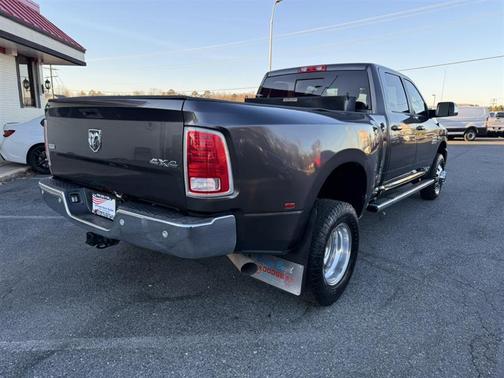 2016 RAM 3500 Laramie