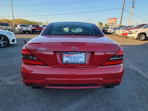 2011 Mercedes-Benz SL-Class SL 550 w/NAVIGATION SYSTEM & HARMAN KARDON AUDIO