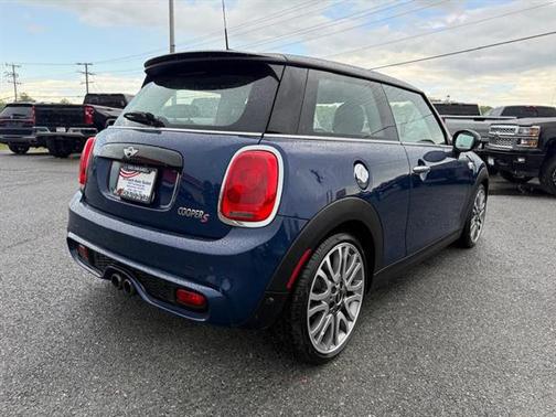 2017 MINI Hardtop Cooper S