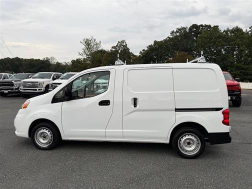 2021 Nissan NV200 S