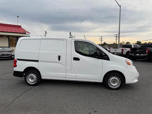 2021 Nissan NV200 S