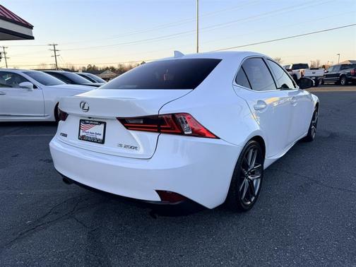 2016 Lexus IS 200t F Sport