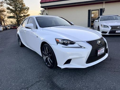 2016 Lexus IS 200t F Sport