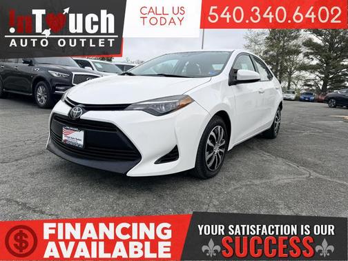 White 2018 Toyota Corolla LE
