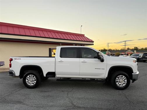 2022 Chevrolet Silverado 2500 LT